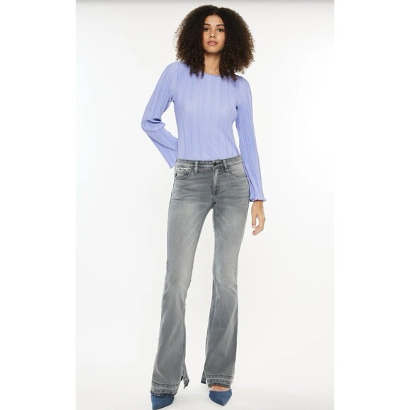 NEW KanCan Womens Heidi Mid Rise Flare Light Gray‎ Jeans Size 13/30 NWT - Picture 1 of 15